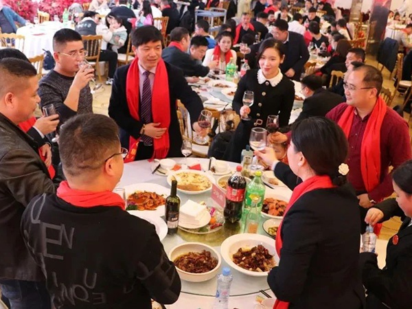 錦志卓越，閃耀未來 | 業(yè)盛堂集團(tuán)2021年總結(jié)表彰暨2022年新春聯(lián)歡會(huì)精彩回顧